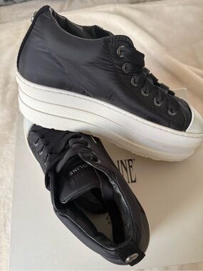 Women's Ruco Line Black Sneakers